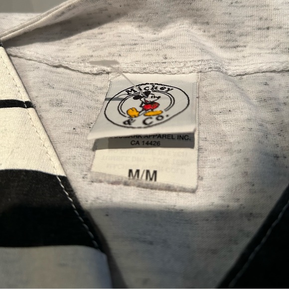 Mickey & Co Super Rare Disney Must Have Iconic Button Down - Picture 15 of 16